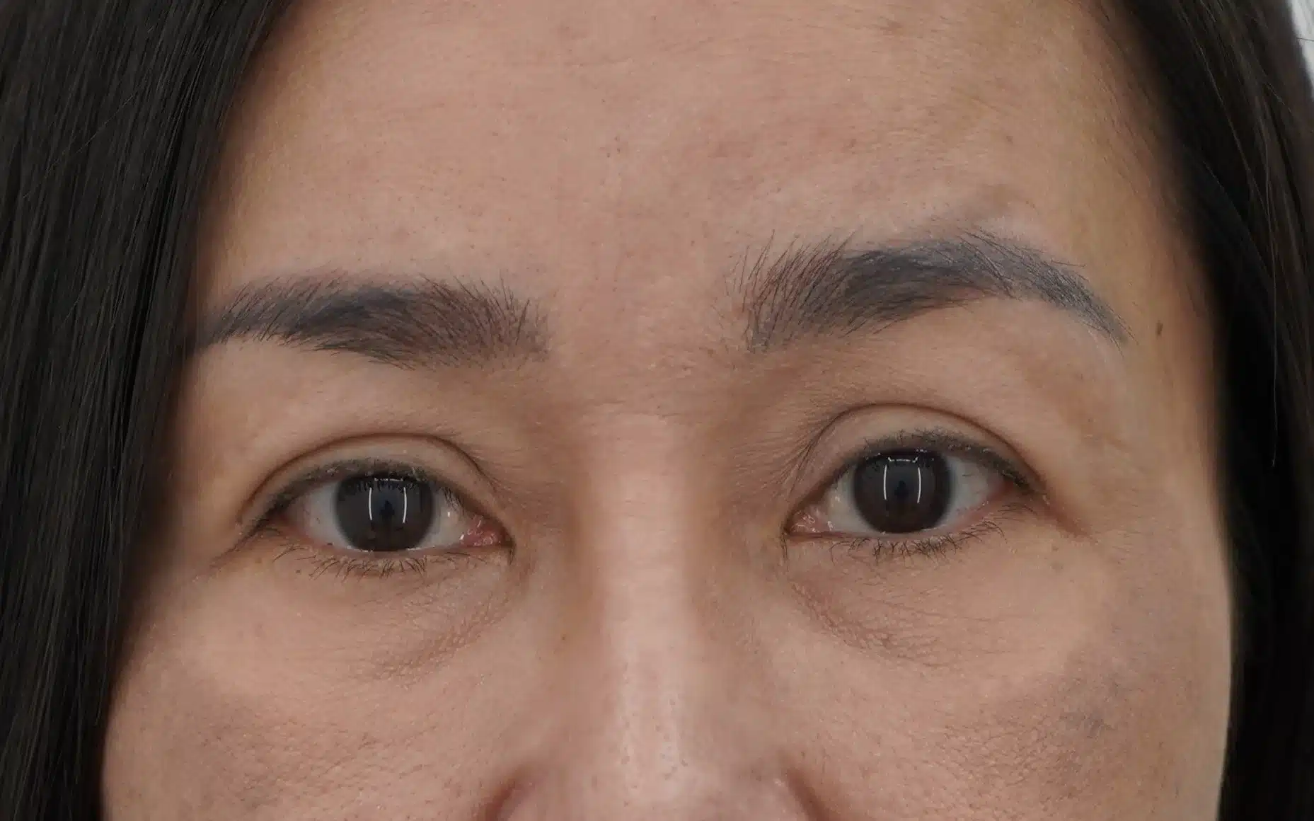 หางตาตก