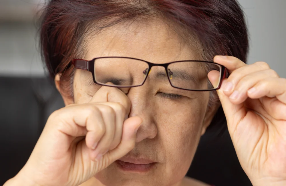 กล้ามเนื้อตาอ่อนแรง เกิดจากอะไร